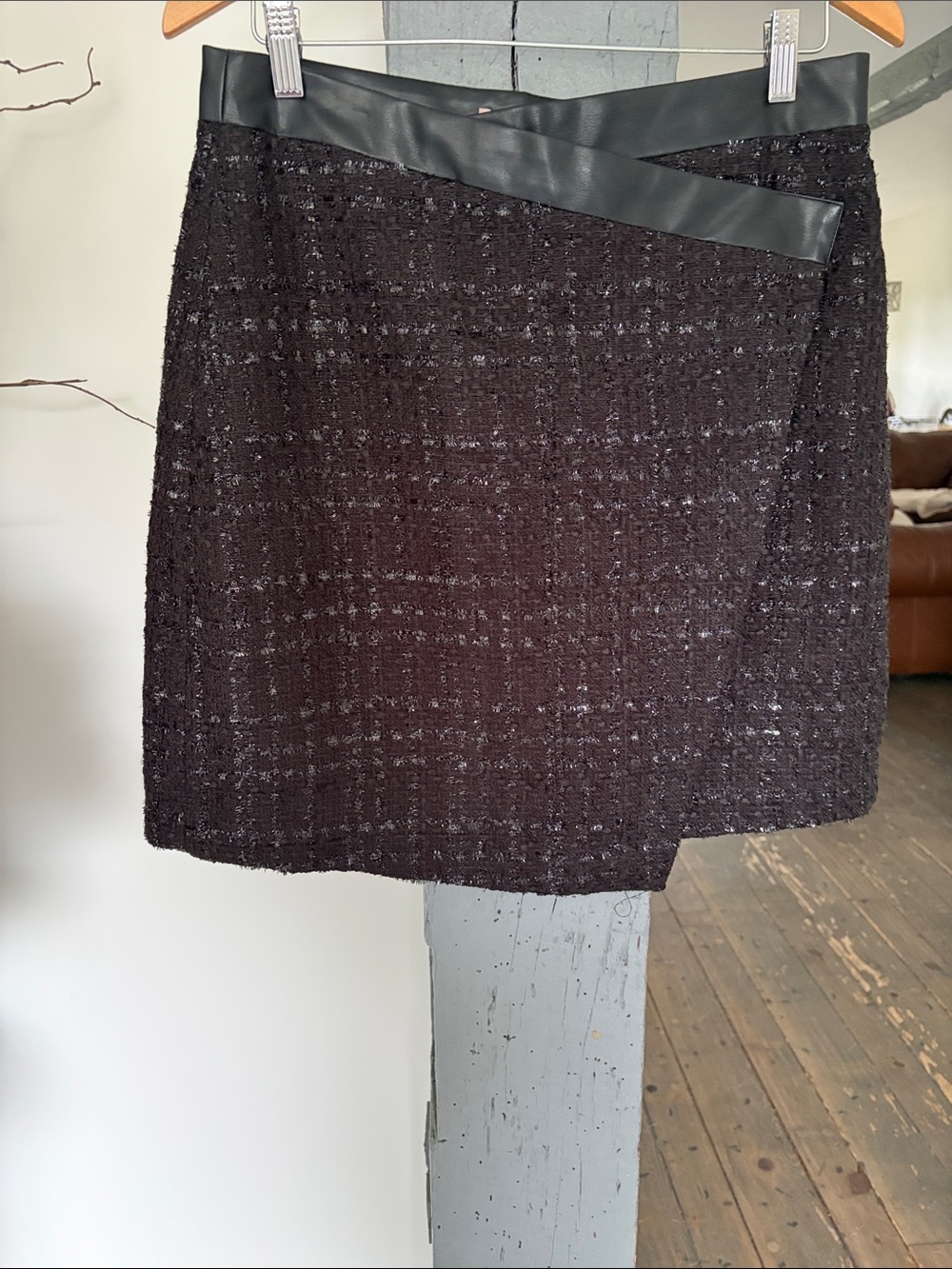 ESQUALO Black Tweed Mini Skirt with Faux Leather Trim